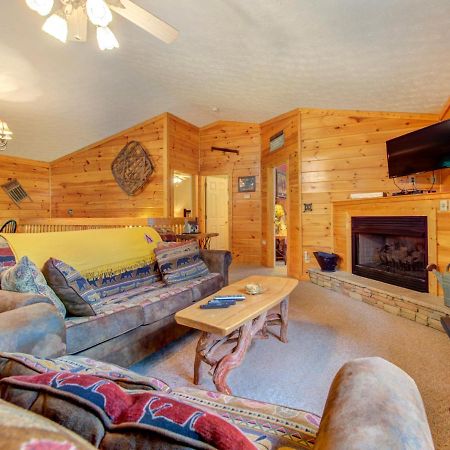 Great Expectations, 3 Bedrooms, Fireplace, Pool Table, Hot Tub, Sleeps 10 Gatlinburg Exteriör bild