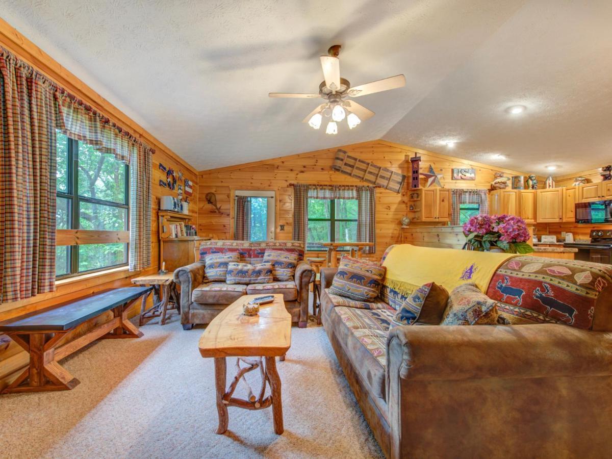 Great Expectations, 3 Bedrooms, Fireplace, Pool Table, Hot Tub, Sleeps 10 Gatlinburg Exteriör bild